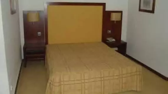 Hotel Samasa Fundao | Centro - Castelo Branco Bölgesi - Fundao