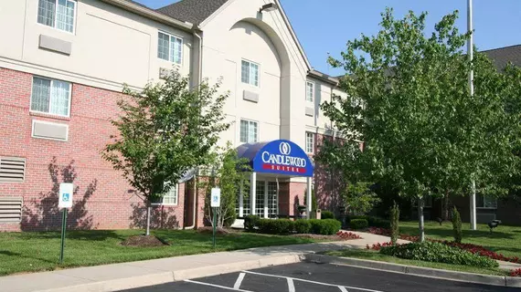 Candlewood Suites Louisville Airport | Kentucky - Louisville (ve civarı) - Louisville