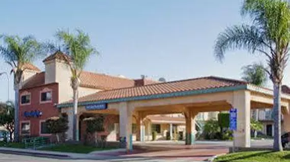 Travelodge by Wyndham Lynwood | Kaliforniya - Los Angeles County - Lynwood