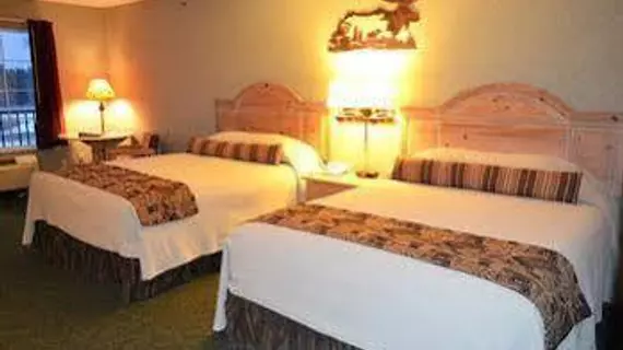 Stafford's Crooked River Lodge & Suites | Michigan - Petoskey (ve civarı) - Alanson