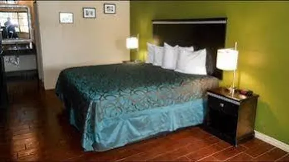 Motel 6 Floresville Tx | Teksas - Pleasanton (ve civarı) - Floresville