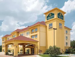 La Quinta Inn & Suites Fort Worth - North East Mall | Teksas - Fort Worth (ve civarı) - Fort Worth - Richland Hills