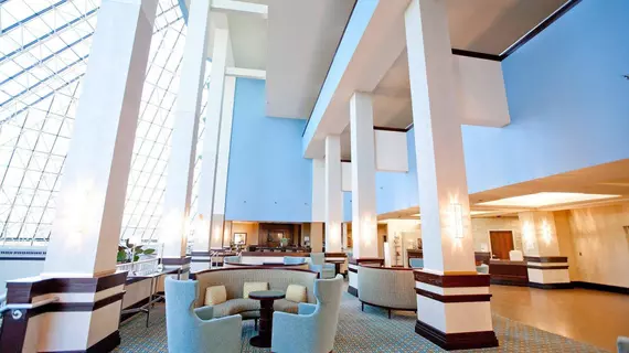 Crowne Plaza Hotel St. Louis Airport | Missouri - St. Louis (ve civarı) - Bridgeton