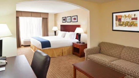 Holiday Inn Express and Suites Lafayette East | Indiana - Lafayette (ve civarı) - Lafayette