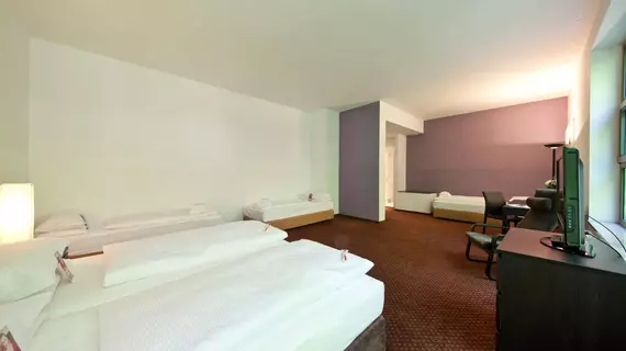 Hotel City B Novum | Berlin (ve civarı) - Tempelhof-Schoeneberg - Diplomatic Quarter - Schoeneberg