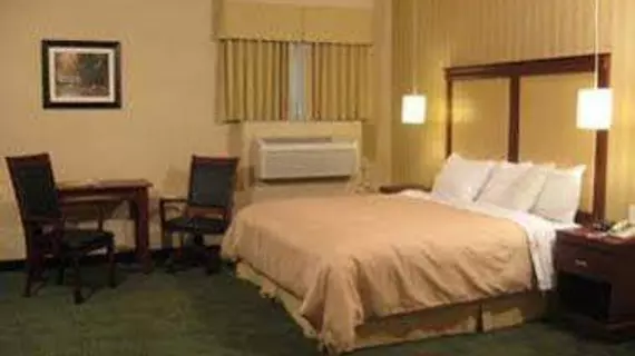 Days Inn Hamilton | Ontario - Niagara Regional Belediyesi - Hamilton (ve civarı) - Hamilton