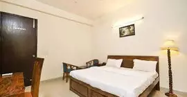 OYO Rooms Galleria | Haryana - Gurugram (ve civarı) - Gurugram