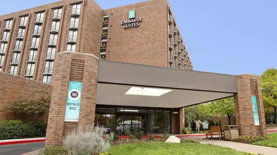 Embassy Suites Baltimore - North/Hunt Valley | Maryland - Baltimore (ve civarı) - Hunt Valley