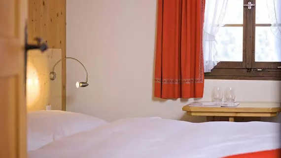 signinahotel | Maloja District - Graubuenden - Laax