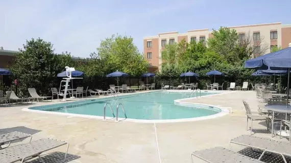 Comfort Inn Conference Center Bowie | Maryland - Annapolis (ve civarı) - Bowie