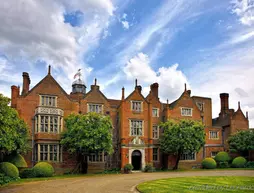 Great Fosters | Surrey (kontluk) - Chertsey - Ottershaw - Runnymede