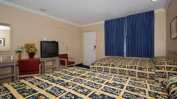 Rodeway Inn San Bernardino | Kaliforniya - San Bernardino County - San Bernardino (ve civarı) - San Bernardino