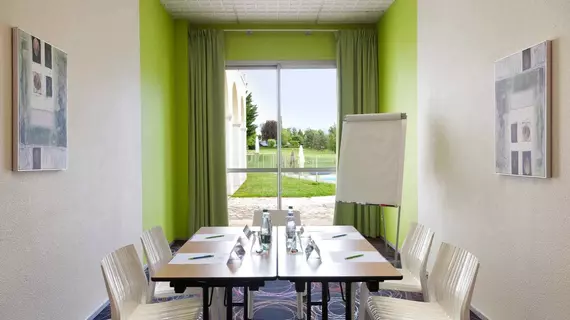 ibis Styles Aix les Bains | Auvergne-Rhone-Alpes - Savoie (bölge) - Aix-les-Bains (ve civarı) - Aix-les-Bains