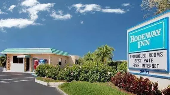 Rodeway Inn Fort Pierce | Florida - Vero Beach (ve civarı) - Fort Pierce