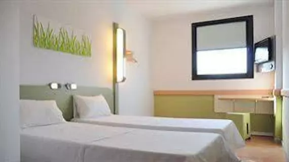 Ibis Budget Girona Costa Brava | Katalonya - Girona İli - Gironès - Girona - Fontajau