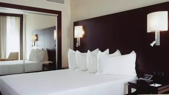 AC Hotel Ciudad de Sevilla by Marriott | Andalucia - Seville İli - Sevilla - Sector Sur-La Palmera-Reina Mercedes