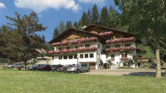 Hotel Pontives | Trentino-Alto Adige - Güney Tirol (il) - Ortisei