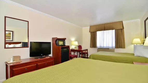 Best Western Salinas Monterey | Kaliforniya - Monterey (ve civarı) - Salinas