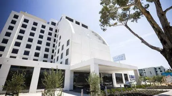 Mantra Tullamarine Hotel | Victoria - Melbourne (ve civarı) - Tullamarine