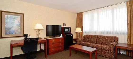 Best Western Plus Capitol Ridge | Minnesota - Minneapolis - St. Paul (ve civarı) - St. Paul - St. Paul Merkezi