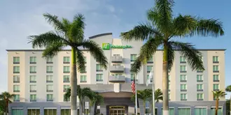 Holiday Inn Hotel Miami-Doral Area