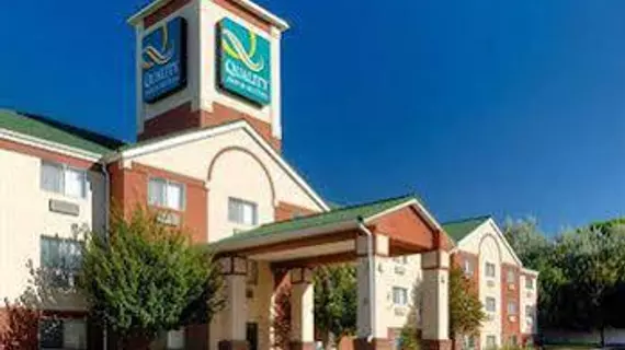 Quality Inn & Suites Lakewood | Kolorado - Denver (ve civarı) - Lakewood