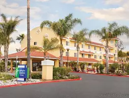 Holiday Inn Express Hotel & Suites San Diego-Escondido | Kaliforniya - San Diego County - Escondido