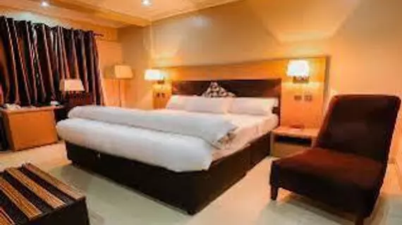 Golf View Hotel & Suites Ikeja | Lagos (ve civarı) - Lagos - Onigbongbo - Ikeja