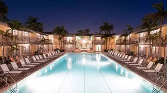 The Lafayette Hotel, Swim Club & Bungalows | Kaliforniya - San Diego County - San Diego