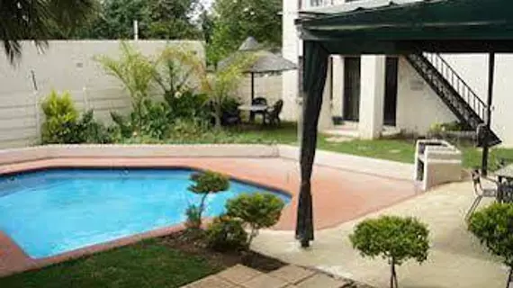 Louhallas Bed & Breakfast | Gauteng - City of Tshwane - Johannesburg (ve civarı) - Edenvale