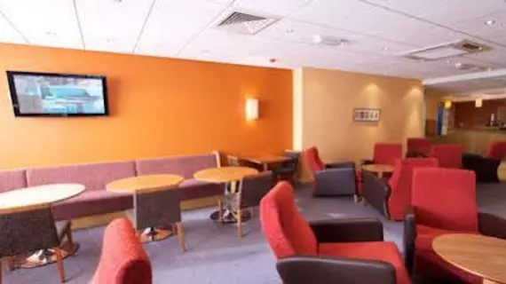 Travelodge Nottingham Central | Nottinghamshire (kontluk) - Nottingham - Nottingham Kent Merkezi