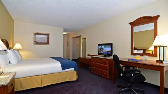 Best Western Yadkin Valley Inn & Suites | Kuzey Karolayna - Jonesville (ve civarı) - Jonesville