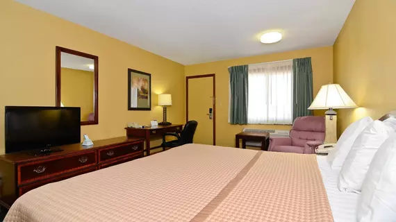 Americas Best Value Inn | Kansas - Iola (ve civarı) - Iola