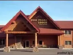 Pine Peaks Lodge and Suites | Minnesota - Brainerd (ve civarı) - Crosslake