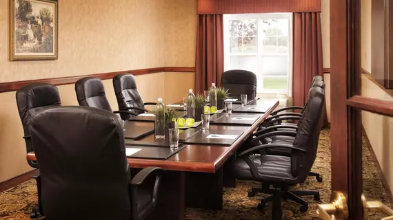 Country Inn & Suites Milwaukee West Brookfield | Wisconsin - Milwaukee (ve civarı) - Brookfield