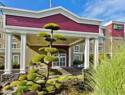 Holiday Inn Express Hotel & Suites Astoria | Oregon - Oregon Coast - Astoria