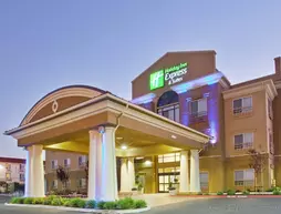 Holiday Inn Express Salinas | Kaliforniya - Monterey (ve civarı) - Salinas