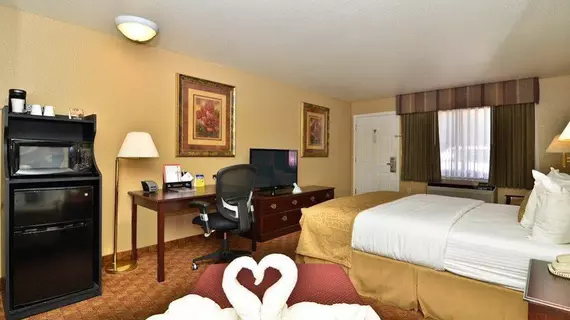 Best Western Fallon Inn & Suites | Nevada - Fallon (ve civarı) - Fallon