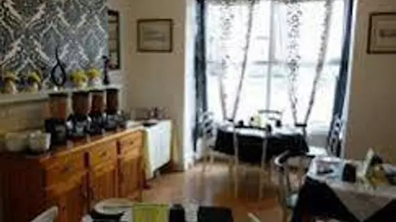 Hallam Guest House | Kuzey Yorkshire (kontluk) - Filey