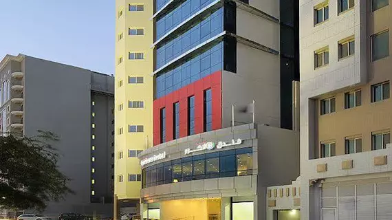 Ramada Encore Doha | Doha (ve civarı) - Doha