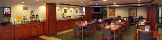 Quality Inn and Suites | Michigan - Detroit (ve civarı) - Romulus