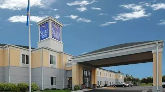 Sleep Inn & Suites Wisconsin Rapids | Wisconsin - Stevens Point (ve civarı) - Wisconsin Rapids