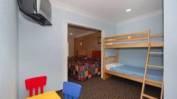 Motel 6 Anaheim - Convention Center | Kaliforniya - Orange County - Anaheim - Anaheim Resort