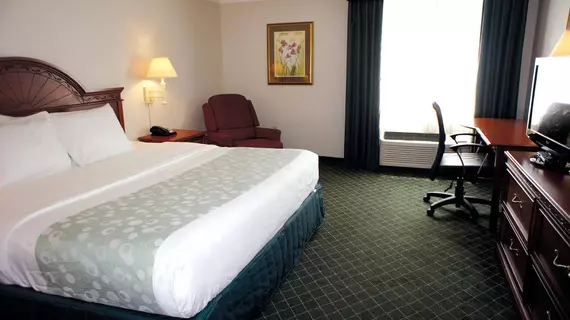 La Quinta Inn and Suites Round Rock South | Teksas - Austin (ve civarı) - Austin