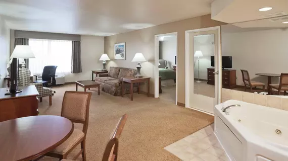 Country Inn and Suites Billings | Montana - Billings (ve civarı) - Billings