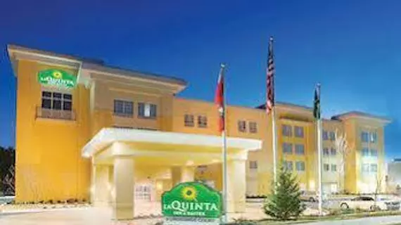 La Quinta Inn & Suites Little Rock - West | Arkansas - Little Rock (ve civarı) - Little Rock