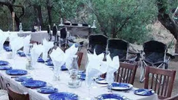 Mongena Game Lodge | Gauteng - City of Tshwane - Johannesburg (ve civarı) - Hammanskraal