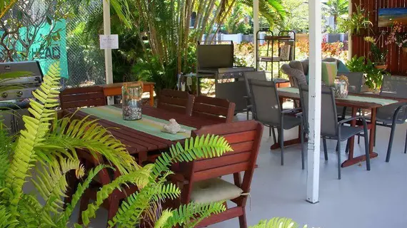 Clifton Sands Holiday Units | Queensland - Cairns - Cairns (ve civarı) - Clifton Beach