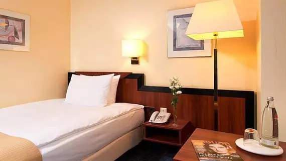 Holiday Inn Frankfurt Airport North | Hessen - Frankfurt (ve civarı) - Frankfurt