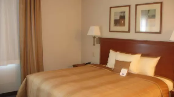 Candlewood Suites Louisville North | Indiana - Jeffersonville - Clarksville (ve civarı) - Clarksville